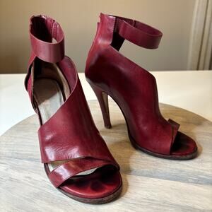 Maison Margiela 23 Leather Peep Toe Heels Red Ankle Cuff Sandals EU 36 US 6